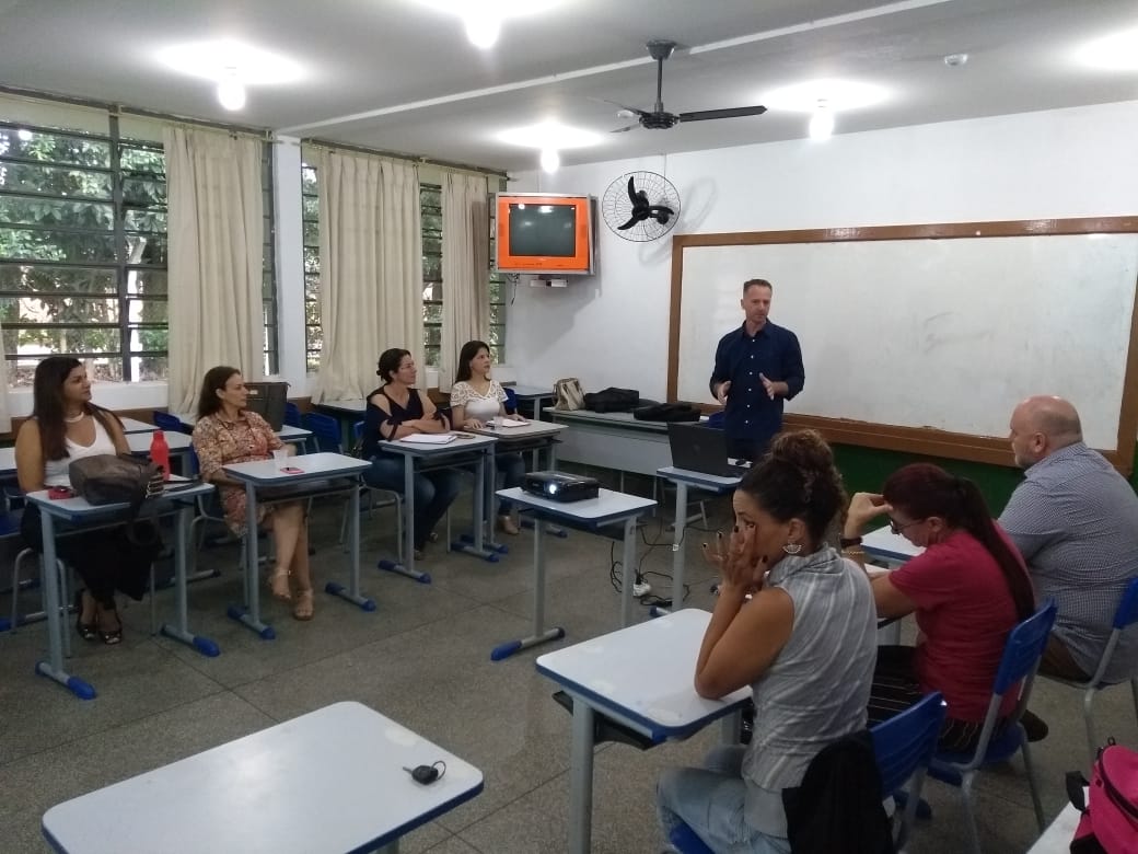 Colégios Antônio Teodoro de Oliveira e Oswaldo Cruz, aderiram ao projeto Justiça Restaurativa