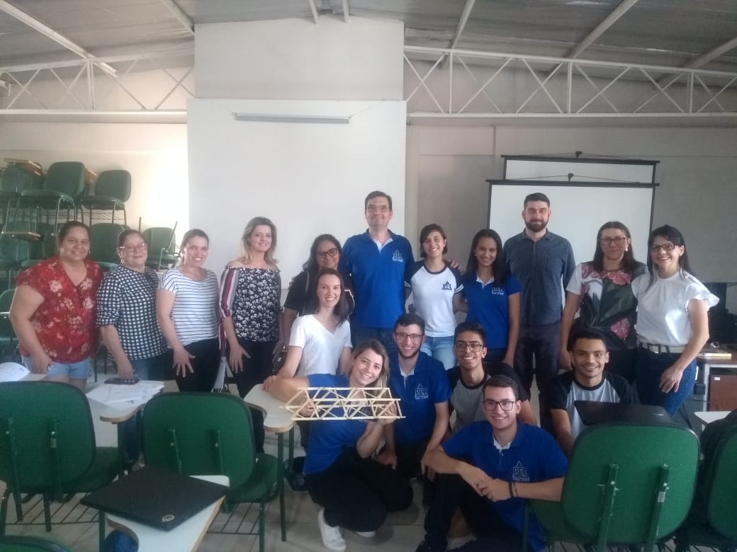 Estudantes matriculados no 9º ano do Ensino Fundamental da Rede Estadual participarão de projeto de Construção de Pontes de Palito de Picolé.