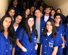 Alunos do Curso Pronatec/Mediotec em Administração têm aula inaugural e recebem kits escolares