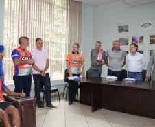 Esporte e Educação - Chefe do NRE e alunas da rede pública estadual participam de audiência com o presidente da CBAt e diversas outras autoridades