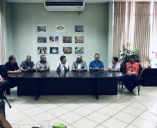 Esporte e Educação - Chefe do NRE e alunas da rede pública estadual participam de audiência com o presidente da CBAt e diversas outras autoridades
