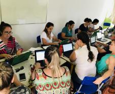Primeira fase do projeto: “A utilização de APPs (aplicativos) gratuitos como recurso de apoio na relação ensino/aprendizagem” é iniciada com Educadores de Iretama