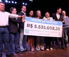 Equipe do NRE de Campo Mourão recebe presidente da FUNDEPAR e encaminha demandas