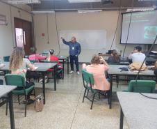 No dia 29/08/2019, iniciou a Formação Continuada de Professores(as) de Ciências e Física: uma proposta para a educação, divulgação e popularização do Ensino de Astronomia, com o Prof. Dr. Michel Corci Batista, o qual faz parte do projeto de extensão da UTFPR – campus de Campo Mourão em parceria com o NRE de Campo Mourão. 
