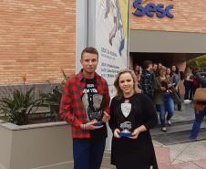 Ocorreu no dia 13 de Setembro de 2019, em Curitiba, a premiação dos alunos vencedores do concurso ‘Entre lendas do Paraná’, promovido pelo SESC-Paraná. O objetivo foi o de selecionar produções para a confecção de cartões postais sobre os aspectos culturais paranaenses, envolvendo as lendas contadas no nosso estado.