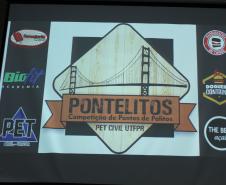 Foi realizada no dia 20 de setembro, nas dependências da UTFPR de Campo Mourão, a final do projeto “Desafio das Pontes de Palito de Picolé”, intitulado como “Pontelitos”, desenvolvido por cerca de 300 participantes de escolas estaduais e cujo objetivo foi aplicar conhecimentos da área de matemática para projetar e desenvolver um protótipo de uma ponte