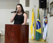 Na noite deste sábado 26 de outubro, o Colégio Estadual General Carneiro de Roncador, realizou na Câmara de vereadores um Varal de Poesias cujo tema foi: “Uma Homenagem a todos os profissionais que fizeram parte da história do Colégio Estadual General Carneiro”. Com um grande número de pessoas presentes, o diretor Mário Korpan fez a abertura do evento dando boas vindas a todos, sendo que na oportunidade foi também comemorado os 52 anos do colégio.
