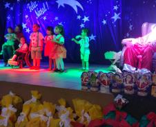 A Escola Professora Hilda Veitas Educação Infantil, Ensino Fundamental anos iniciais e EJA, na modalidade de Educação Especial, cuja mantenedora é a Associação de Pais e Amigos dos Excepcionais-APAE de Engenheiro Beltrão, promoveu neste dia dezessete de dezembro de dois mil e dezenove, as dezenove horas, sua tradicional confraternização com alunos, pais e demais autoridades que se fizeram presentes no evento