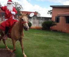 Aconteceu no dia 18 de dezembro de 2019 na Escola Santa Teresinha – EIEF – Modalidade Educação Especial – Mantida pela Associação de Pais e Amigos dos Excepcionais de Campina da Lagoa-Pr e jurisdicionada ao Núcleo Regional de Campo Mourão-Pr ,a solenidade de Formatura dos alunos da Educação Infantil – Pré Escolar e Festa de Natal. 