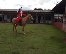 Aconteceu no dia 18 de dezembro de 2019 na Escola Santa Teresinha – EIEF – Modalidade Educação Especial – Mantida pela Associação de Pais e Amigos dos Excepcionais de Campina da Lagoa-Pr e jurisdicionada ao Núcleo Regional de Campo Mourão-Pr ,a solenidade de Formatura dos alunos da Educação Infantil – Pré Escolar e Festa de Natal. 