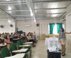 NRE Campo Mourão realiza formação com equipe pedagógica das escolas, a partir do desenvolvimento de atividades práticas com os documentos norteadores da organização curricular, bem como plano de nivelamento a ser promovido noa primeiros 15 dias das aulas em todas as disciplinas.