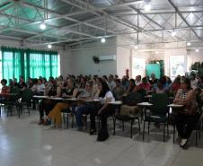 Está acontecendo no Núcleo Regional de Educação de CM desde a última terça-feira dia 12, uma formação realizada pelos técnicos dos setores SERE, DOCUMENTAÇÃO ESCOLAR e EDUCAÇÃO INFANTIL E ANOS INICIAIS para profissionais das Secretarias Municipais de Educação, diretores, professores e secretários das unidades escolares da rede municipal