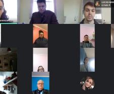 As reuniões estão sendo realizadas com os segmentos que compõe a Rede de Proteção por Comarca. Tem por objetivo articular e efetivar o trabalho da Rede de Proteção na busca pelos alunos evadidos da escola.