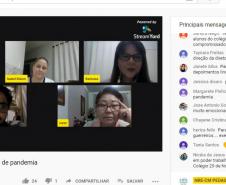 No dia 05/08/2020, aconteceu o papo on-line: “A visão do aluno em tempos de pandemia”, com o Coordenador do setor de Educação Básica, Professor José Antonio Gonçalves Caetano, duas estudantes de EJA: Marta da Silva Carvalho, representante do CEEBJA Campo Mourão e Isabel Eidam do CEEBJA Emanuel, município de Campina da Lagoa e a mediadora a Técnica da EJA, Professora Katiussa Michele Canola, ambos do NRE de Campo Mourão.