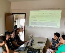Equipe de Educação Básica se reúne para elaborar cronograma e definir ações à serem implementadas nos colégios