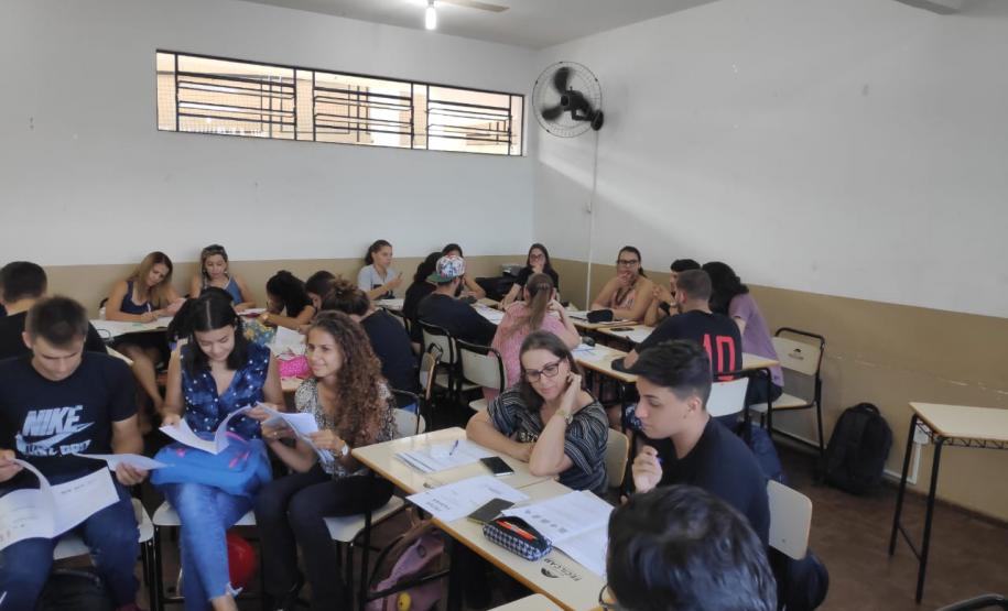 Professores de Matemática do NRE de Campo Mourão, retomam Grupo de Estudos