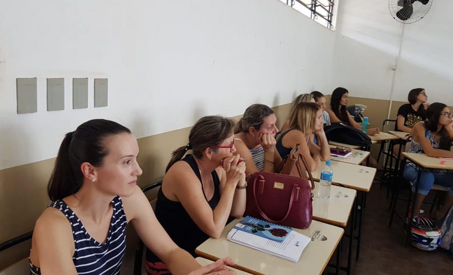 Professores de Matemática do NRE de Campo Mourão, retomam Grupo de Estudos