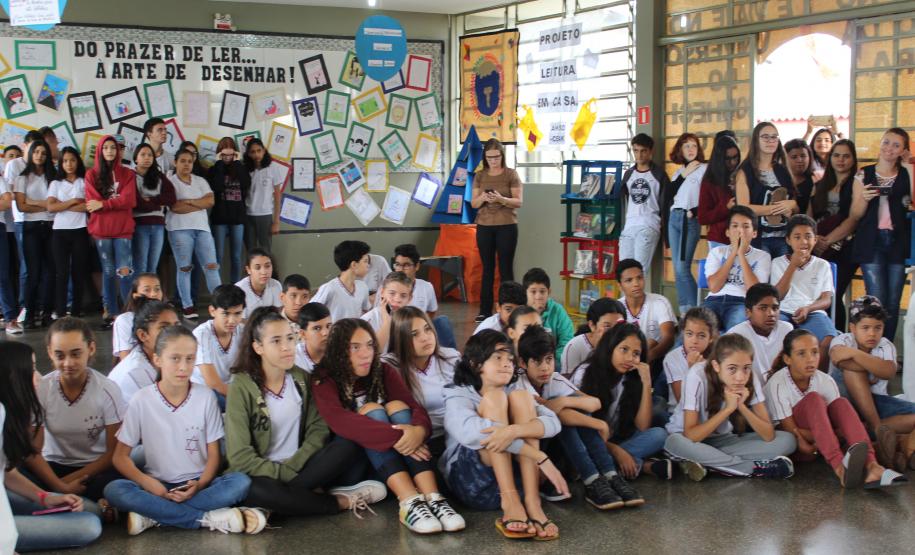 Projeto “Multiplicadores de Leitura” - Colégio Aníbal Khury realiza a I Feira do Livro