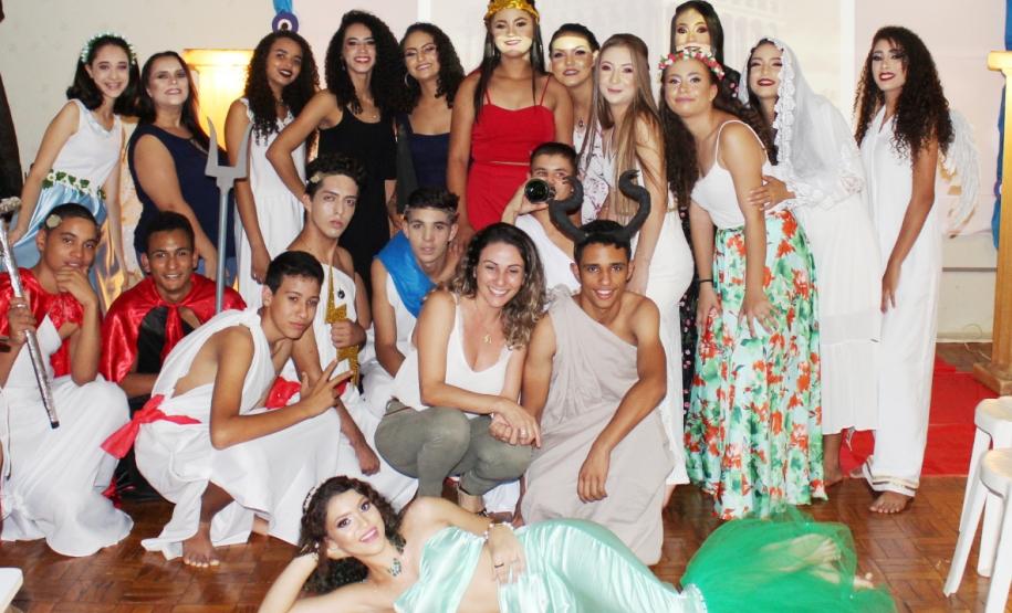 CEPAV - “Os deuses desceram do Monte Olimpo”