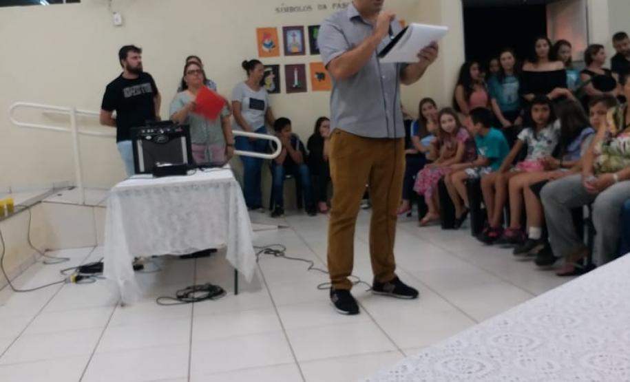 Colégio Estadual do Campo Jaelson Biácio realiza programação cultural