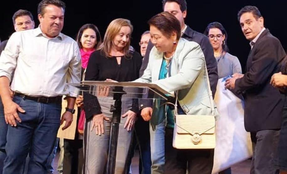 Equipe do NRE de Campo Mourão recebe presidente da FUNDEPAR e encaminha demandas