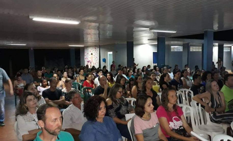 O Colégio Estadual General Carneiro de Roncador participou do projeto Setembro Amarelo em parceria com a Secretaria Munic