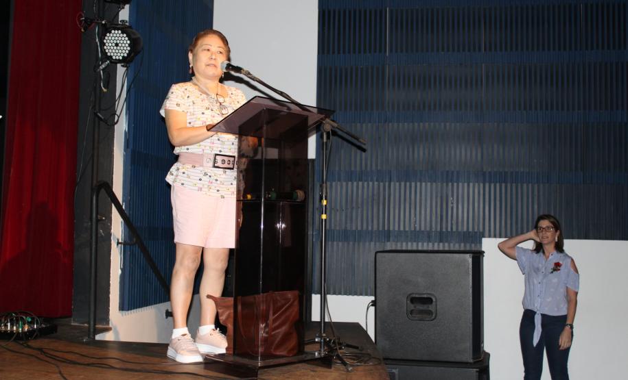 Com o tema  “Abordagens e aspectos sociais e pedagógicos sobre a presença indígena e negra no Paraná trabalhado pelas Equipes Multidisciplinares nas escolas”, a IV Mostra de Cultura e Arte do Núcleo Regional de Educação de Campo Mourão que aconteceu na manhã desta quinta feira (28) foi um sucesso!