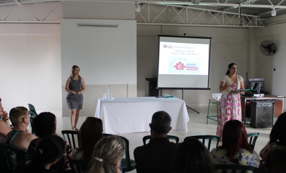 Nesta terça feira(03), foi realizado o Seminário de encerramento da Formação Conexão Professor da Educação Especial, do NRE de Campo Mourão, coordenado pelas Professoras Ana Alice Machado Tonolo e Silvana Maria Vieceli de Souza.