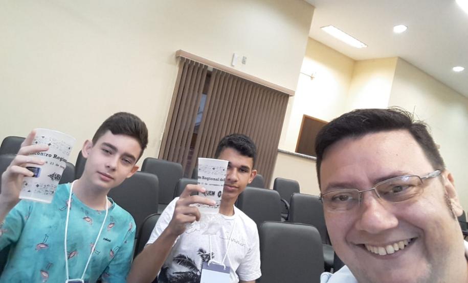 Está disponível na página da OBMEP – Olimpíada Brasileira de Matemática das Escolas Públicas (http://www.obmep.org.br/ ) a listagem dos premiados na 15ª Edição.

O NRE de Campo Mourão teve 65 alunos premiados, sendo dois medalhistas de bronze e 63 menções honrosas. 
Os diplomas de menção honrosa serão enviados para as escolas, junto com o material da 1ª fase da OBMEP 2020. Os demais prêmios serão entregues em cerimônias regionais organizadas pela OBMEP.