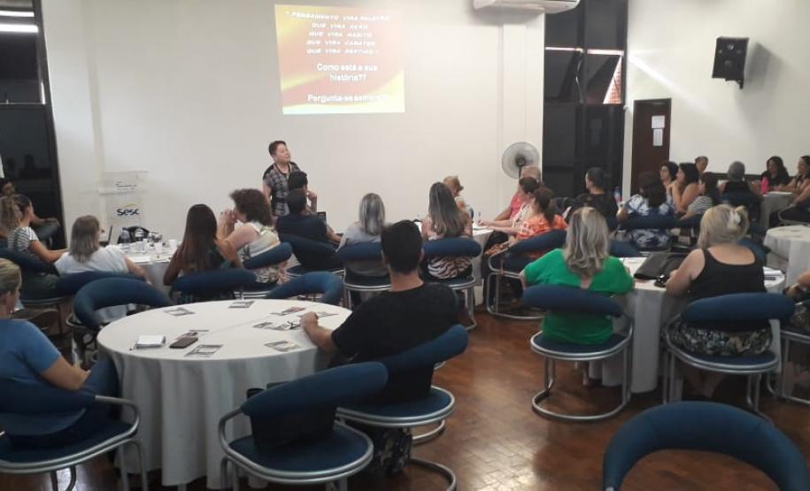 Aconteceu nessa sexta-feira 14, nos períodos manhã e tarde,   reunião da Chefia e equipe NRE Campo Mourão  com os diretores de escolas  locais   e da região