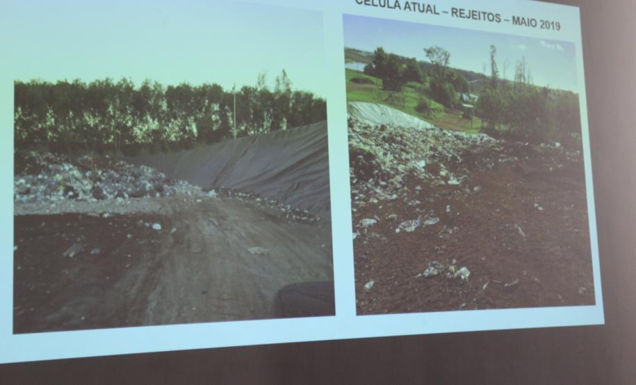 Aconteceu nessa quinta feira 20, nas dependências do Colégio Estadual Campo Mourão, uma palestra com o Engenheiro Ambiental Edson Henrique Garcia Massi, promovido pela 1ª Promotoria de Justiça de Campo Mourão na pessoa da Promotora de Justiça Drª Rosana Araújo de Sá Ribeiro, aos alunos do 6º ano dos colégios Estadual de Campo Mourão, Vinícius de Moraes e Novo Horizonte .