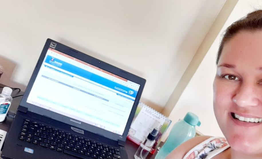 #EUTRABALHOPELOPARANA . Servidores do Núcleo Regional de Educação de Campo Mourão trabalham em Home Office. Quase todos os servidores do Governo do Paraná estão trabalhando nesta modalidade, mas em um mutirão nunca antes visto: 24 horas por dia, sete dias por semana, se revezando na prevenção e no combate ao Coronavírus.
Visite coronavirus.pr.gov.br para dicas e informações sobre prevenção.