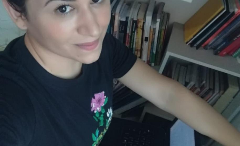 #EUTRABALHOPELOPARANA . Servidores do Núcleo Regional de Educação de Campo Mourão trabalham em Home Office. Quase todos os servidores do Governo do Paraná estão trabalhando nesta modalidade, mas em um mutirão nunca antes visto: 24 horas por dia, sete dias por semana, se revezando na prevenção e no combate ao Coronavírus.
Visite coronavirus.pr.gov.br para dicas e informações sobre prevenção.